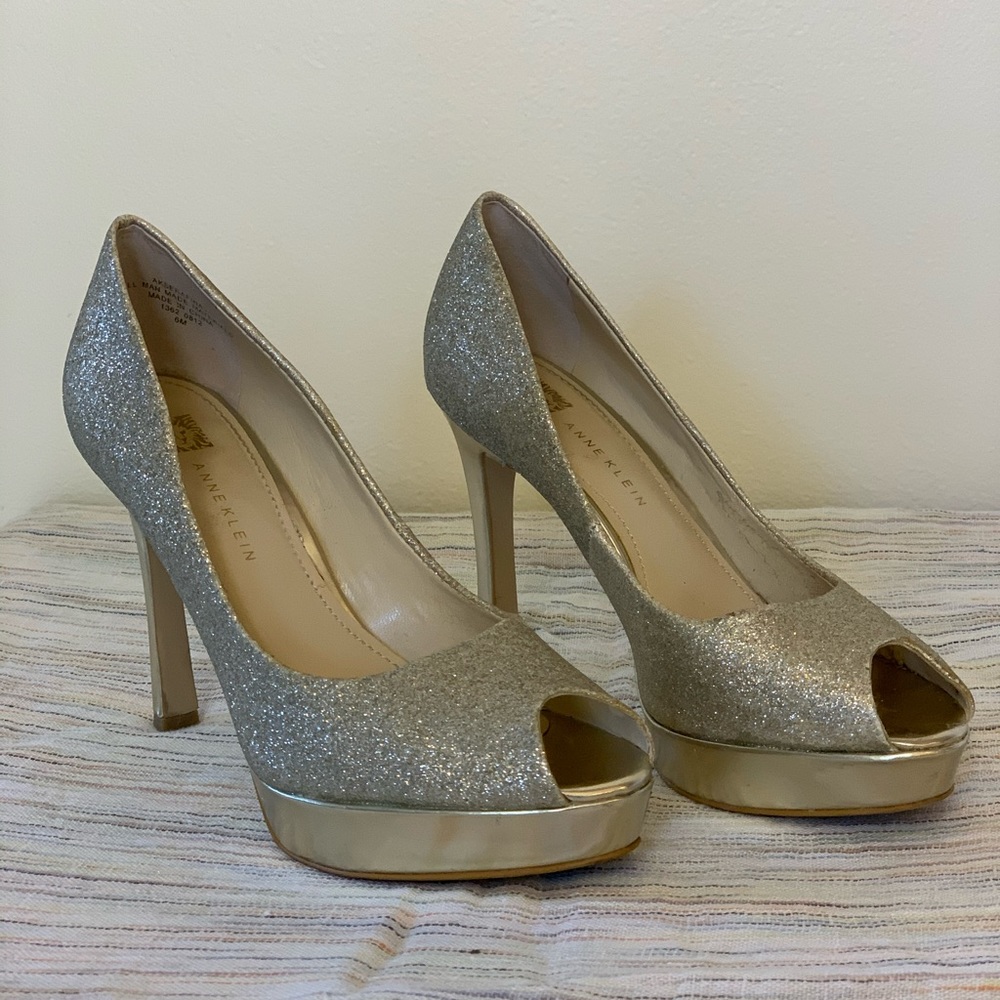 Anne Klein Gold Pumps